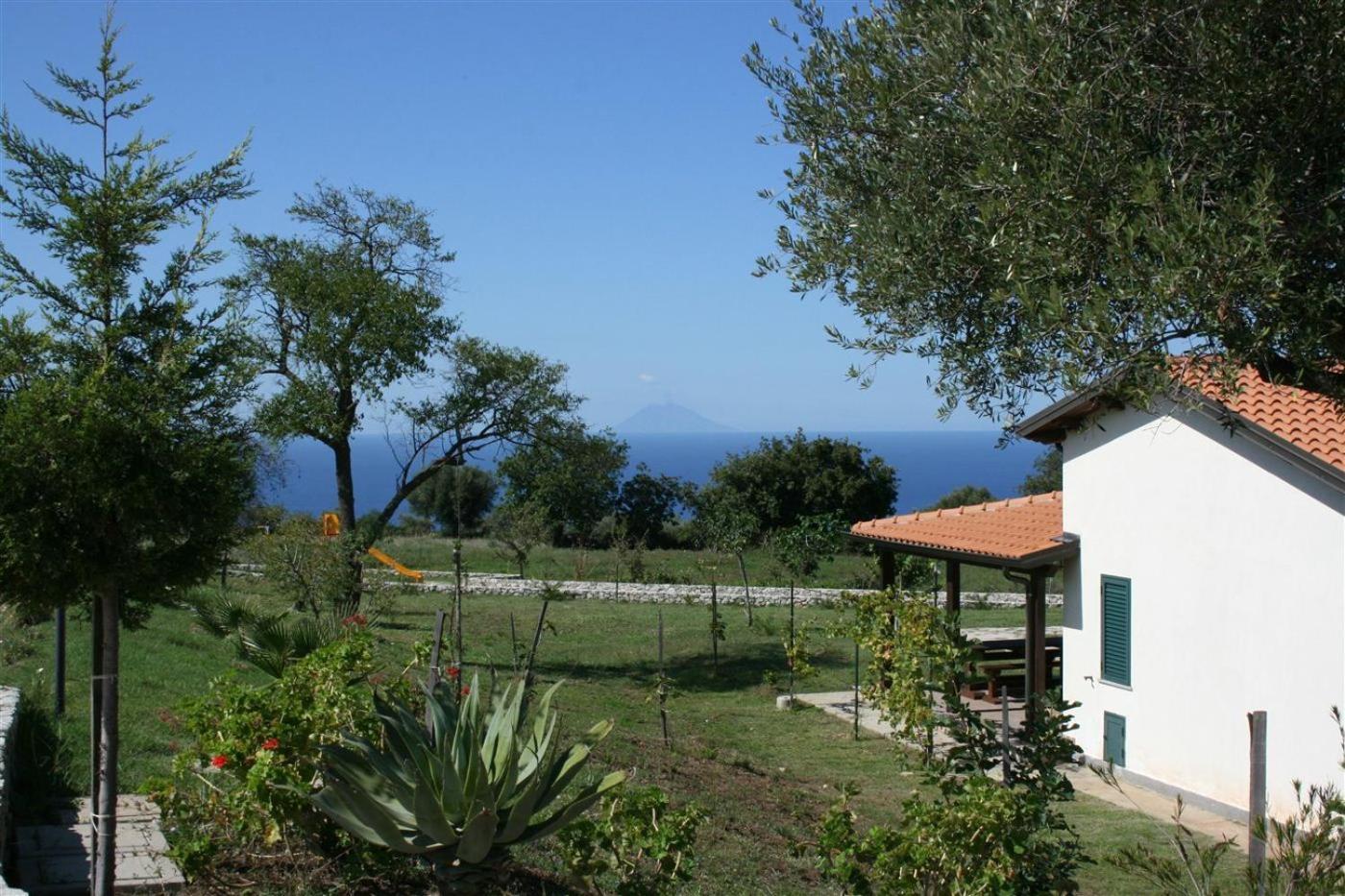 Agriturismo Ninea Рикаді Екстер'єр фото